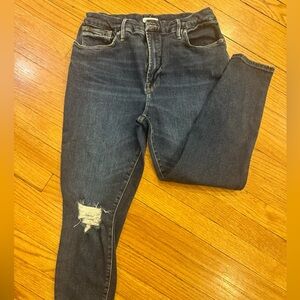 Good American Dark Blue High-Rise Skinny Jeans with Distressed Knee